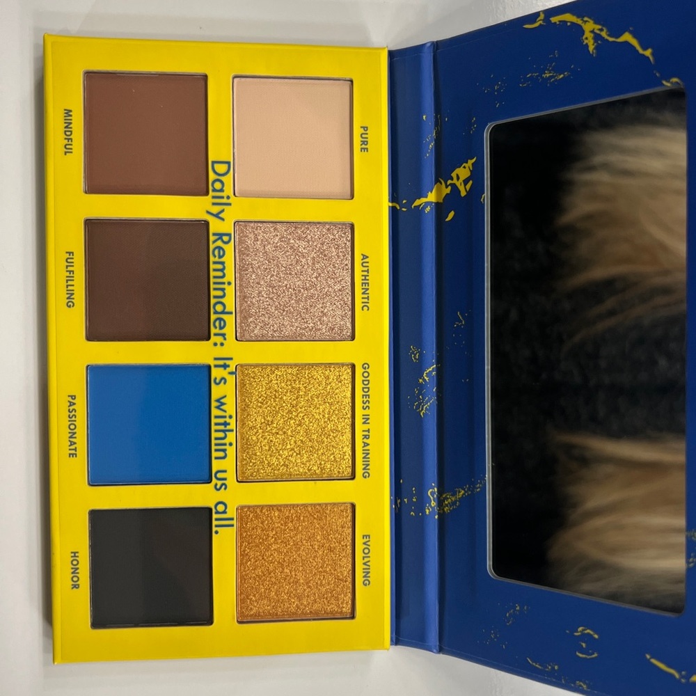 limited edition Chella eyeshadow palette
